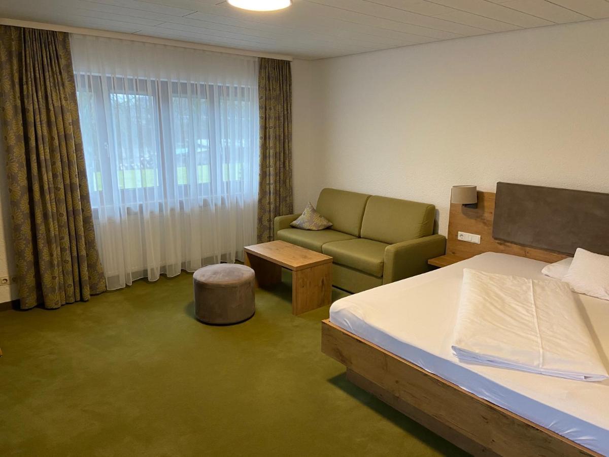 Gasthaus Hotel Kranz 劳芬博格 外观 照片