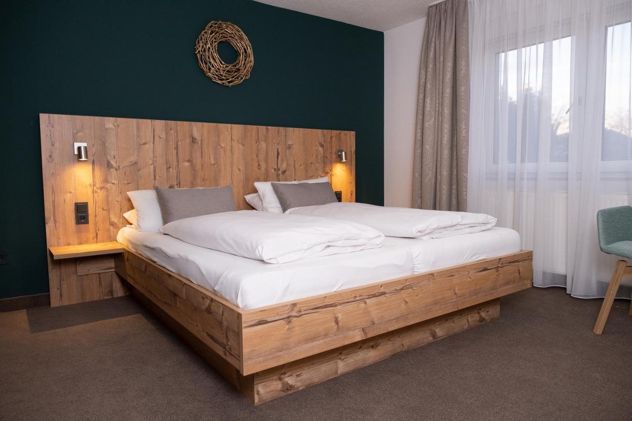 Gasthaus Hotel Kranz 劳芬博格 外观 照片