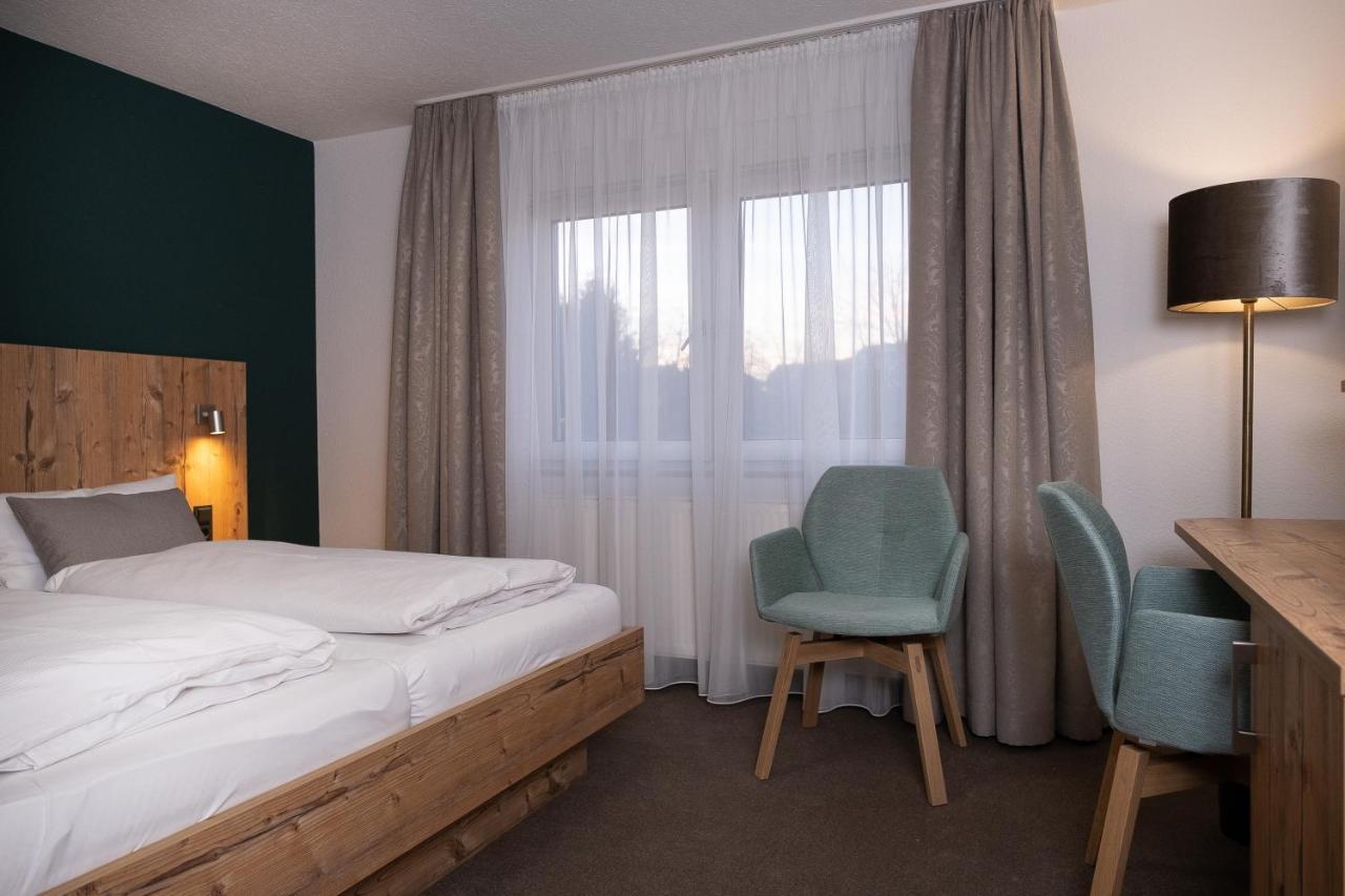 Gasthaus Hotel Kranz 劳芬博格 外观 照片
