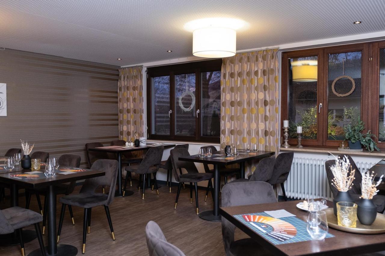 Gasthaus Hotel Kranz 劳芬博格 外观 照片