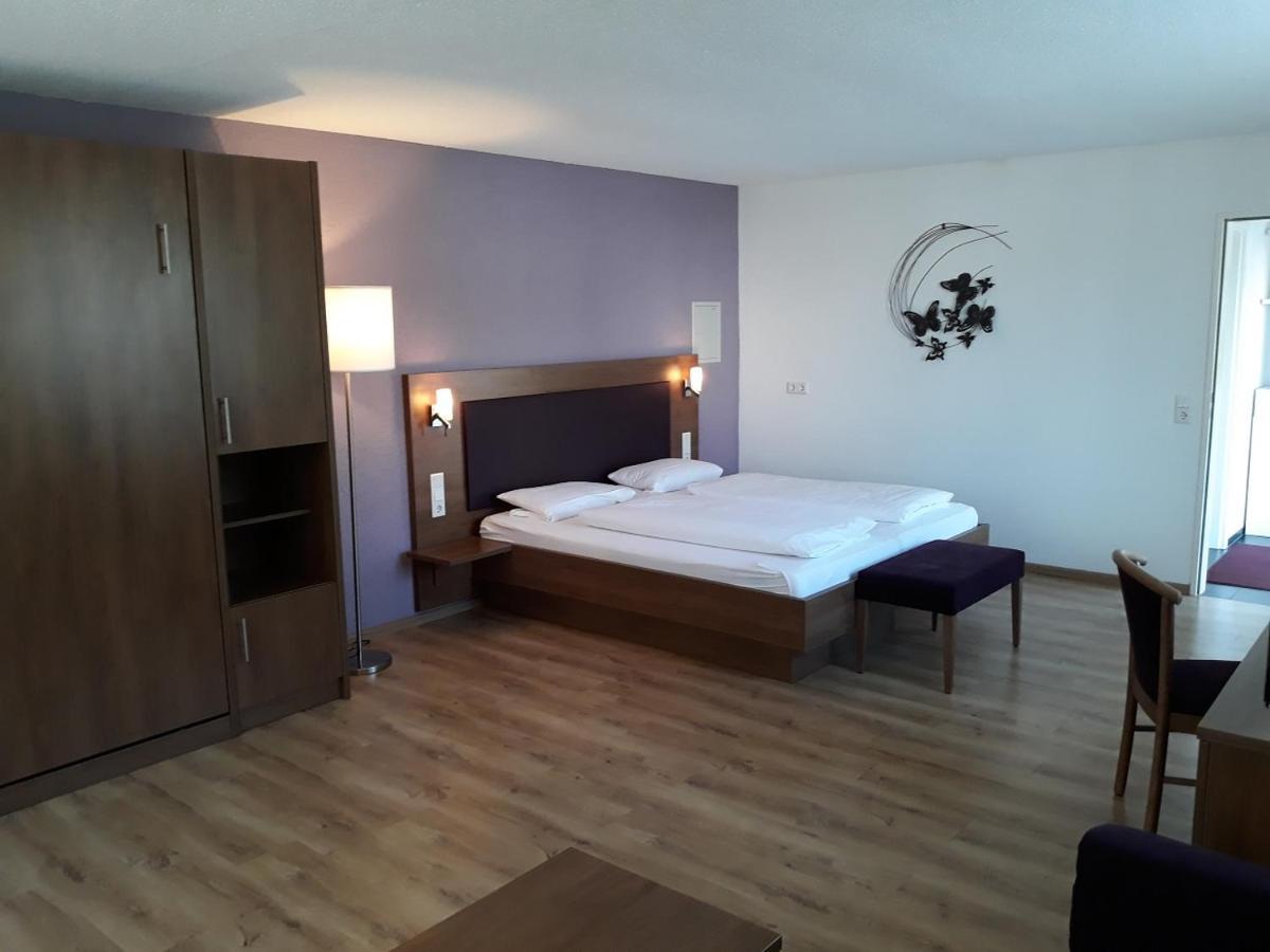 Gasthaus Hotel Kranz 劳芬博格 外观 照片