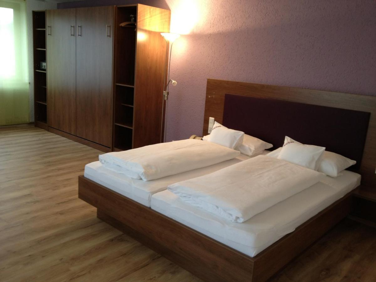 Gasthaus Hotel Kranz 劳芬博格 外观 照片